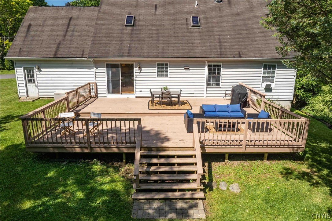 871 Franklin Road Skaneateles, NY 13152 - Photo 3 of 38