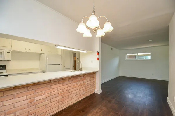 $1,450 | 8810 Ilona Lane, Unit 4, Houston, TX 77025