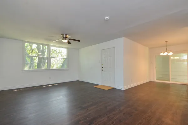 $1,450 | 8810 Ilona Lane, Unit 4, Houston, TX 77025