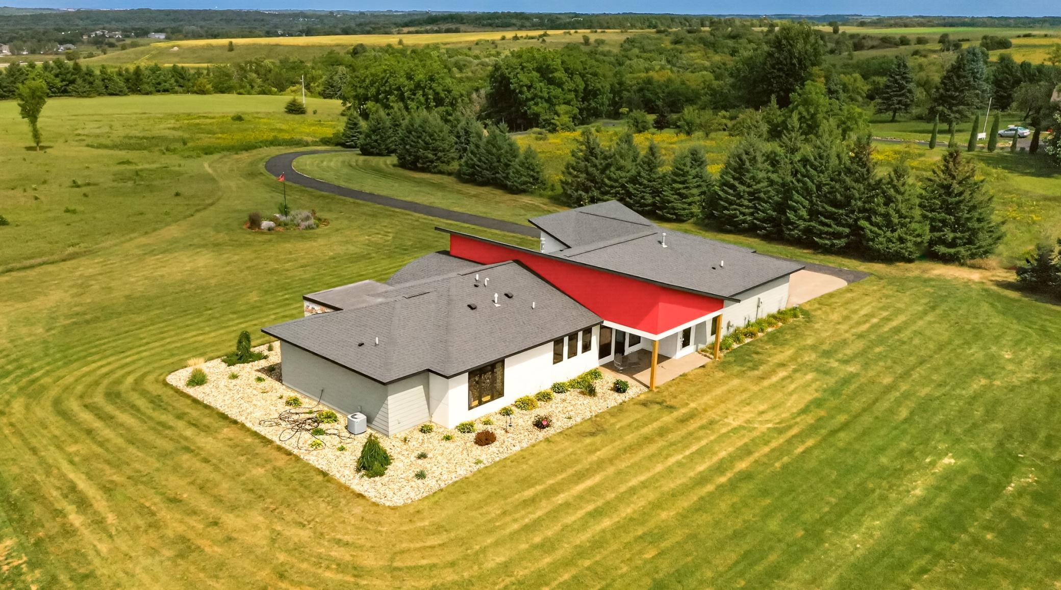 3735 Simpson Road Southeast Rochester, MN 55904 - Photo 10 of 72 Gallery Image 10