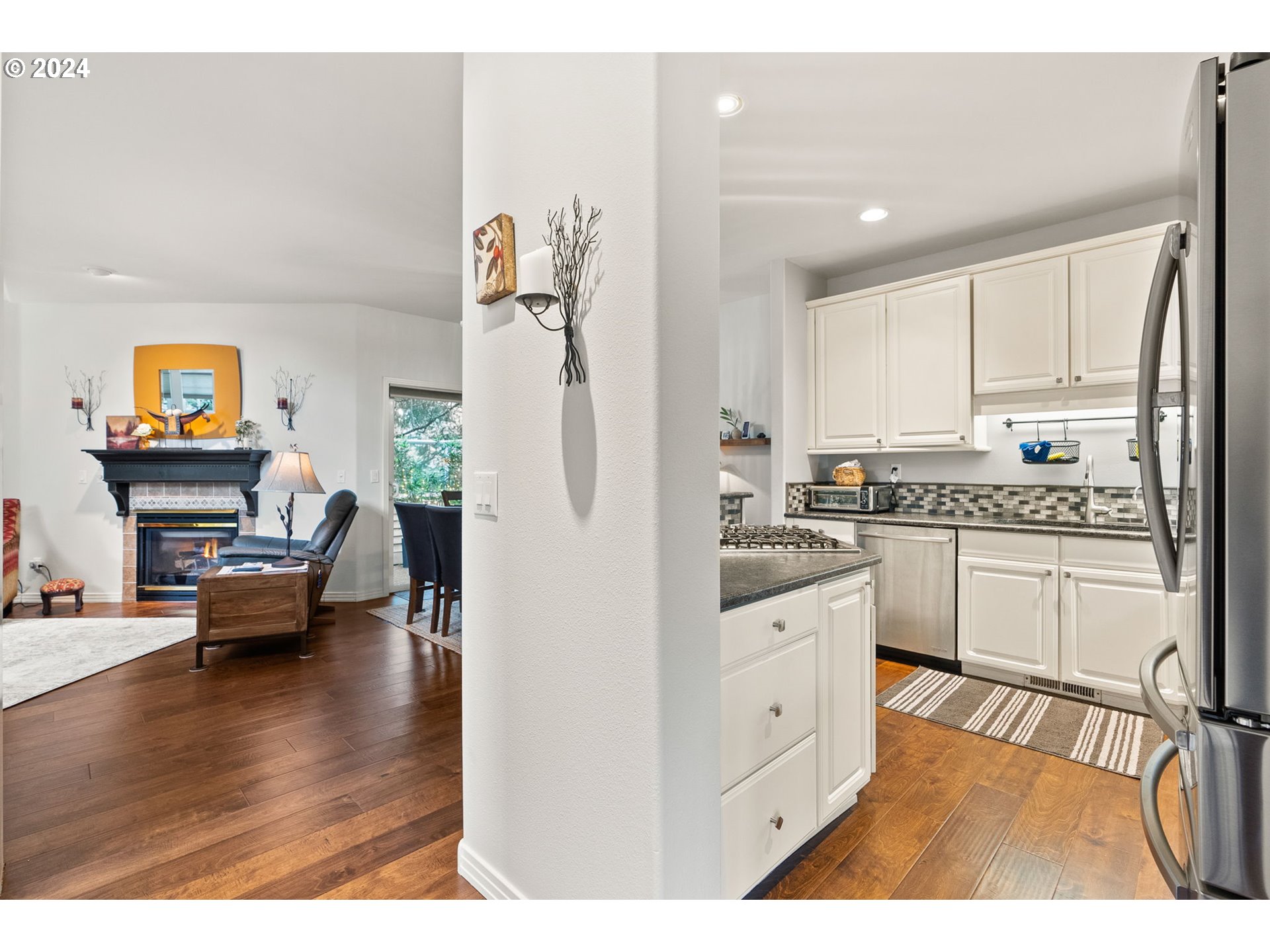 22225 Chelan Loop West Linn, OR 97068 - Photo 9 of 46