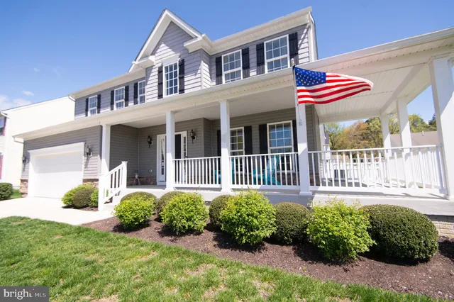 $395,000 | 304 South Regulator Drive, Cambridge, MD 21613