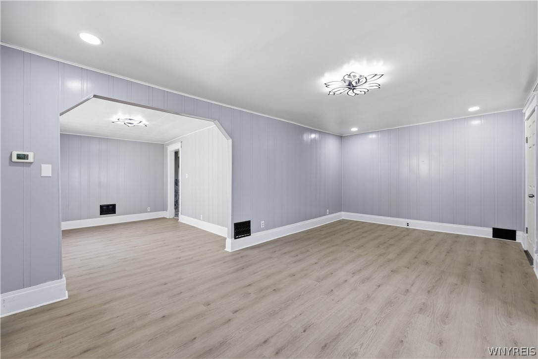 129 Ridge Park Avenue Buffalo, NY 14211 - Photo 9 of 47