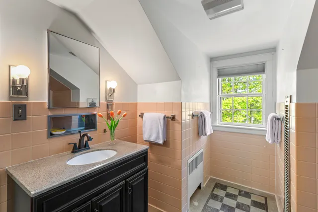 $625,000 | 42 Winthrop Street, Hallowell, ME 04347