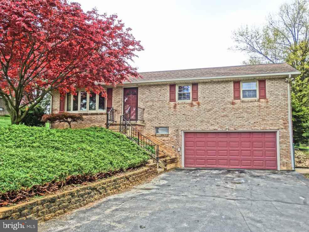 133 Bluestone Road York, PA 17406 - Photo 1 of 26 Gallery Image 1