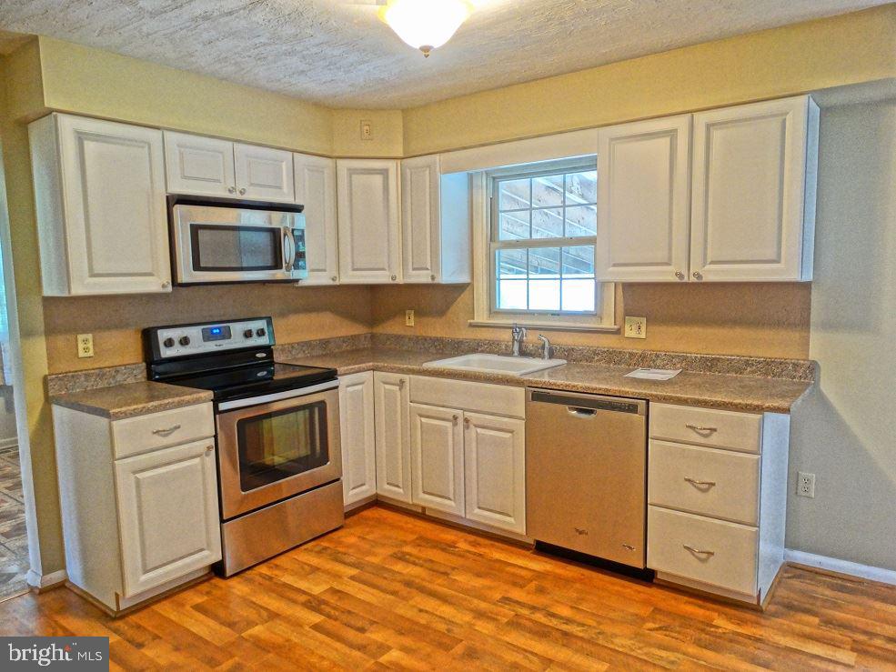 133 Bluestone Road York, PA 17406 - Photo 15 of 26 Gallery Image 15