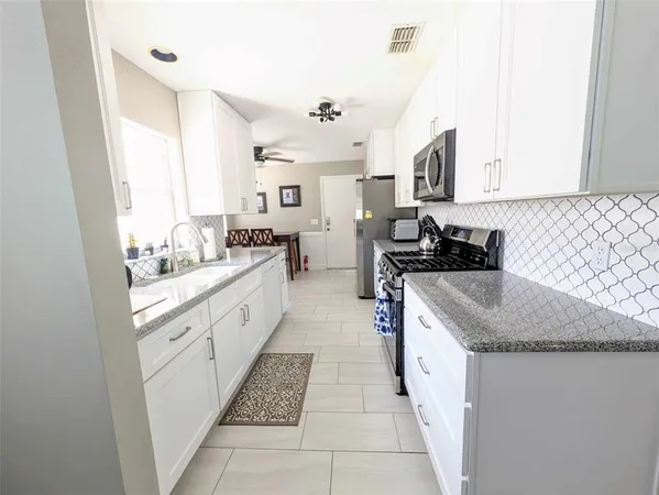 $2,000 | 9513 Southwest 92nd Place Road, Ocala, FL 34481