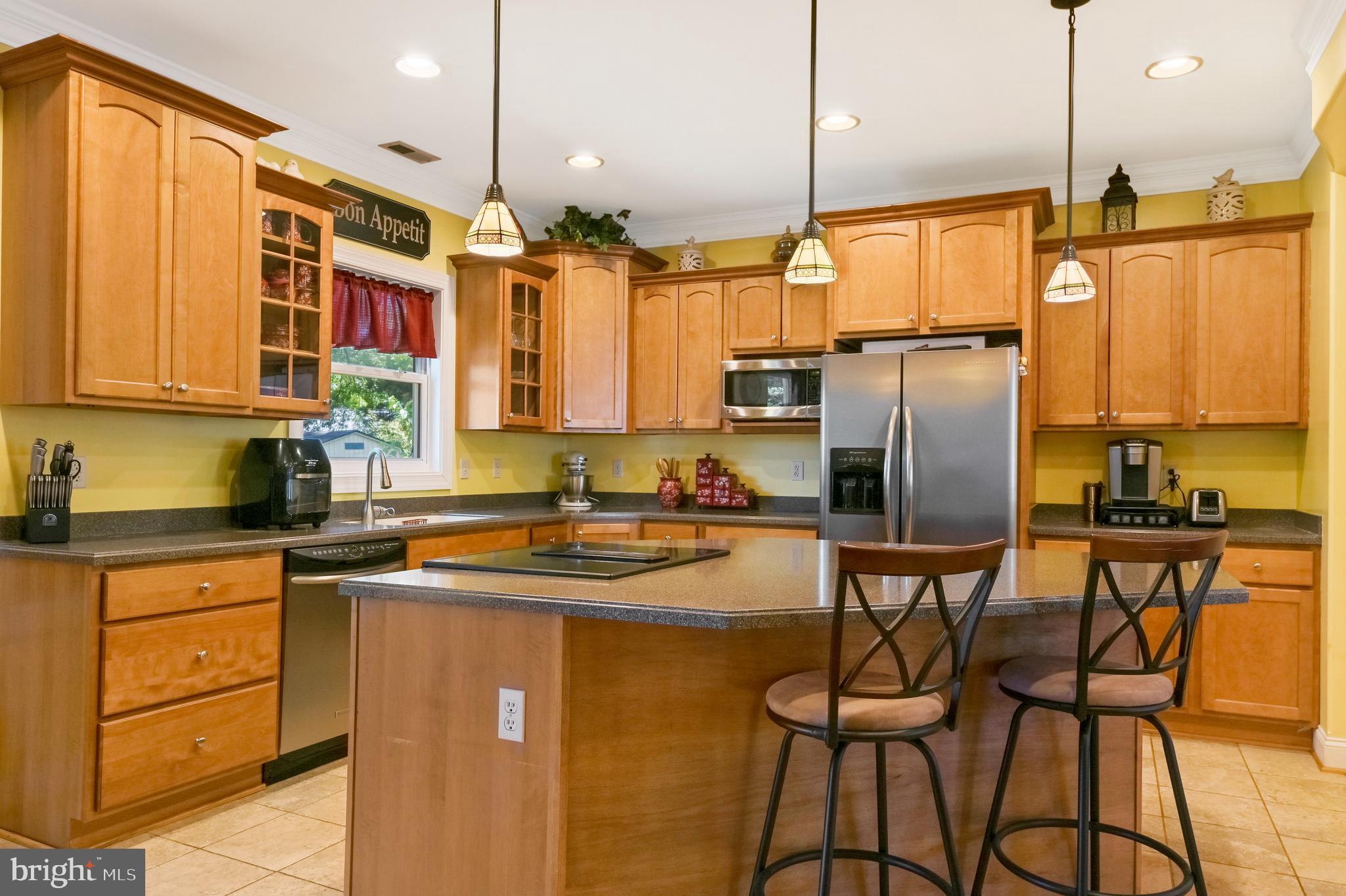 1615 Hilltop Road Edgewater, MD 21037 - Photo 5 of 31