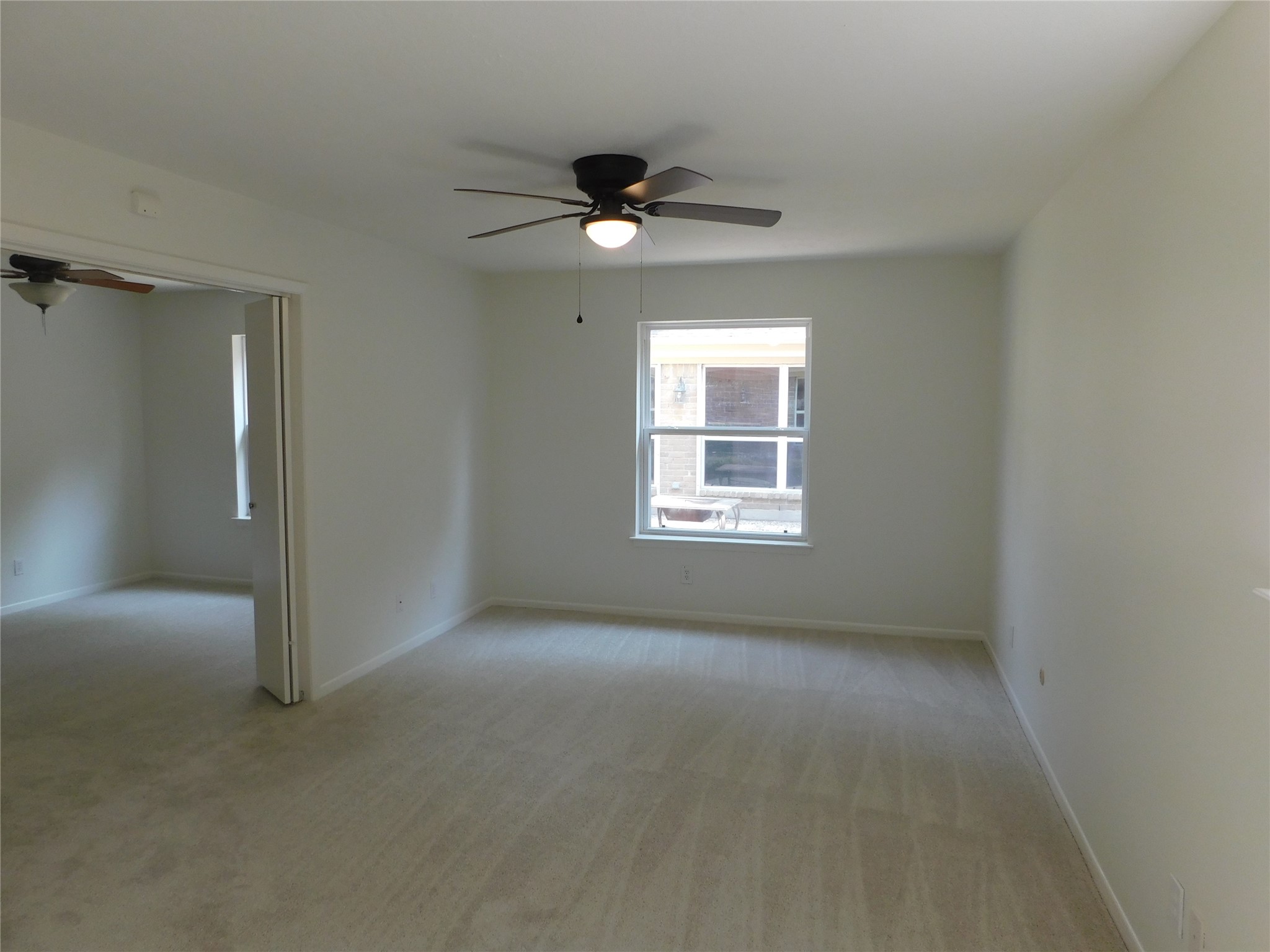 15414 Pleasant Valley Road Houston, TX 77062 - Photo 11 of 11 Gallery Image 11
