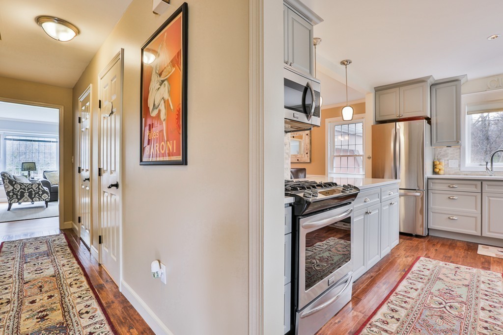 14 Preacher Road, Unit 1 Milton, MA 02186 - Photo 3 of 25 Gallery Image 3