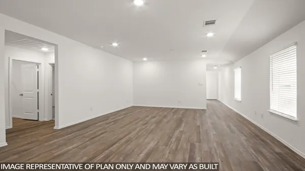 $259,990 | 571 Belle Spgs Lane, Conroe, TX 77301