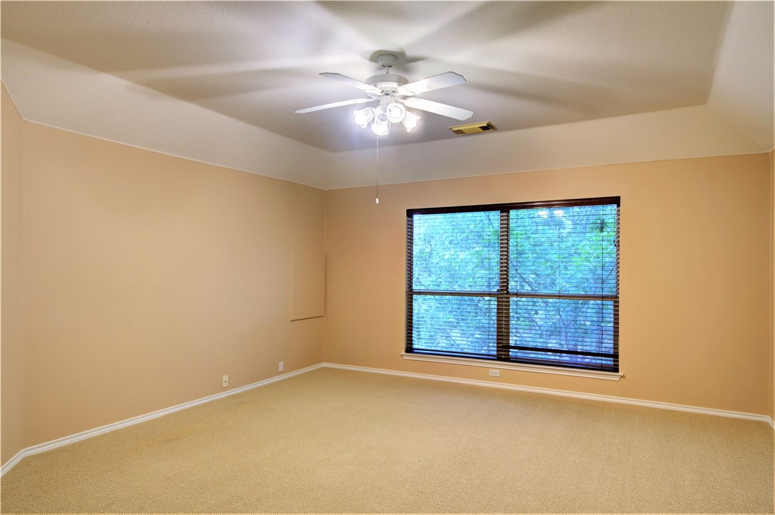 8217 Endeavor Circle Austin, TX 78726 - Photo 26 of 36 an empty room with a window