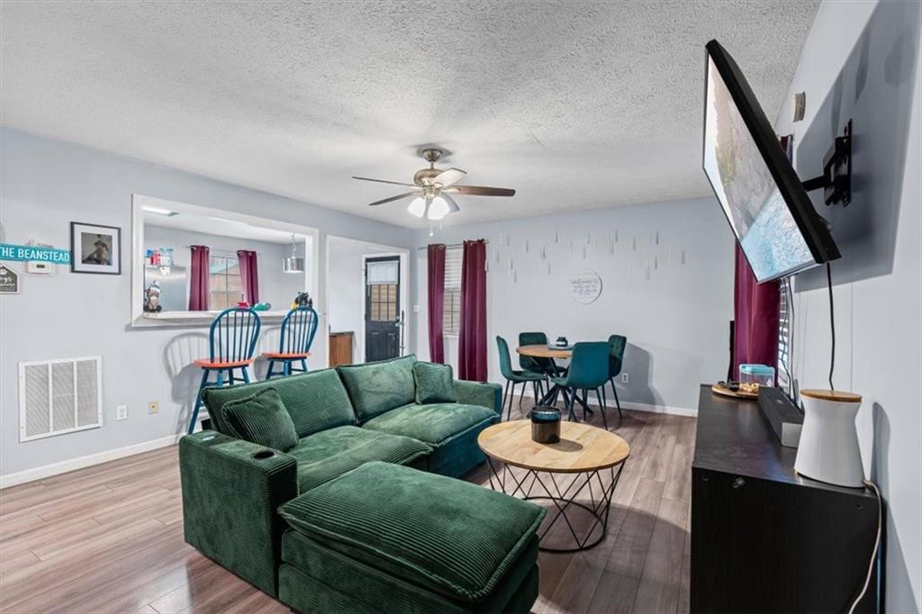 723 Buchanan Bypass Buchanan, GA 30113 - Photo 13 of 36