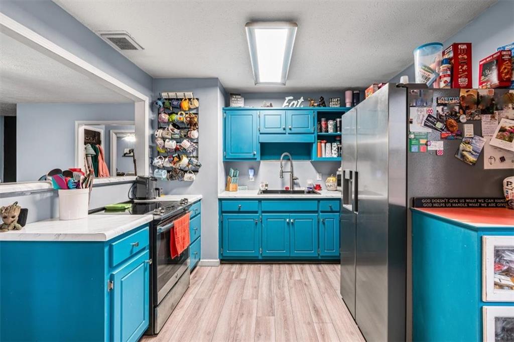 723 Buchanan Bypass Buchanan, GA 30113 - Photo 17 of 36