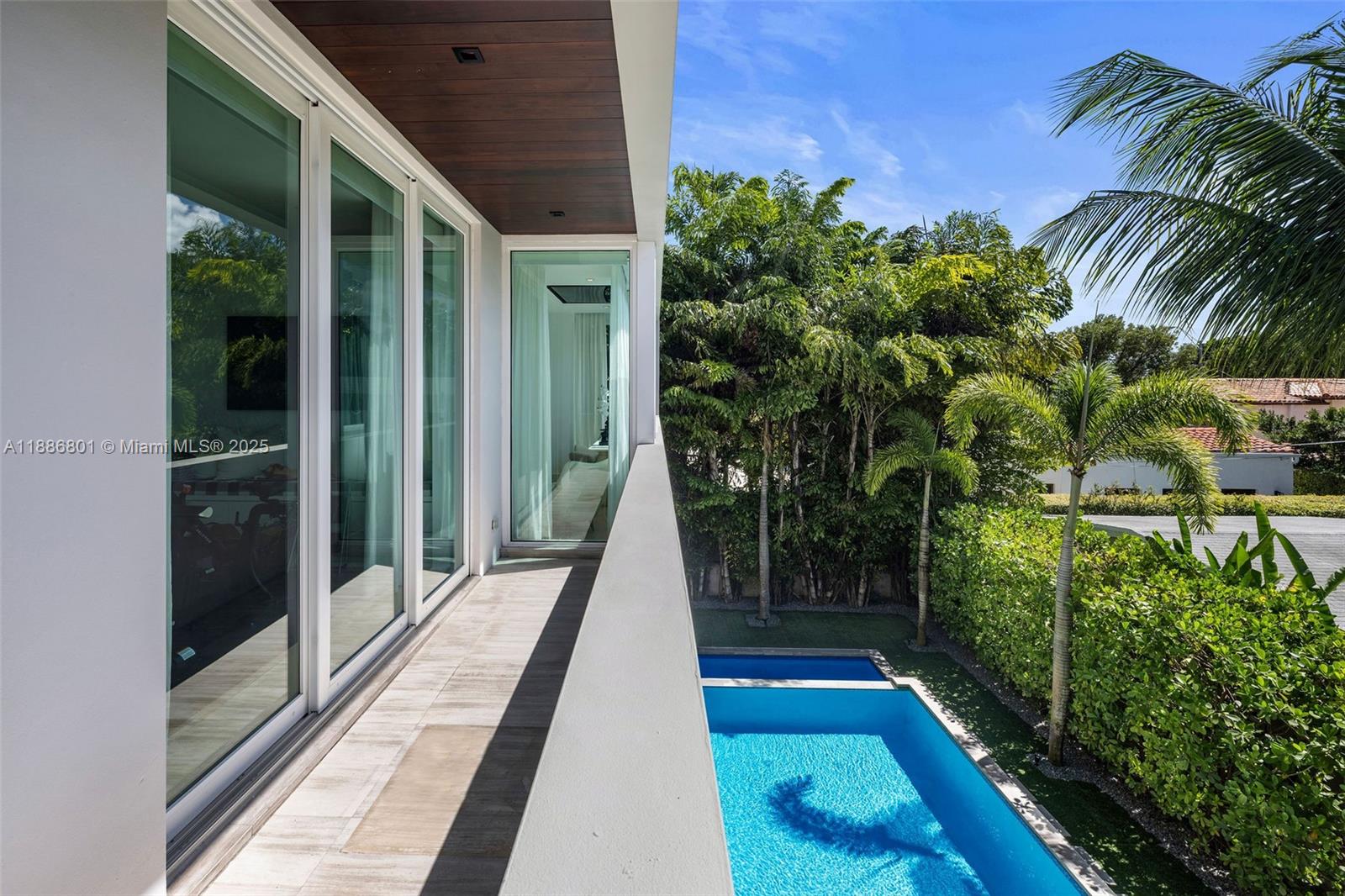 4433 North Bay Road Miami Beach, FL 33140 - Photo 50 of 71