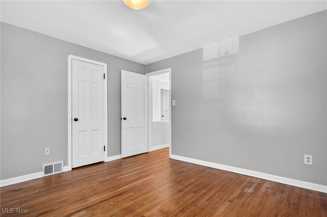 1078 Winston Road Cleveland, OH 44121 - Photo 29 of 47