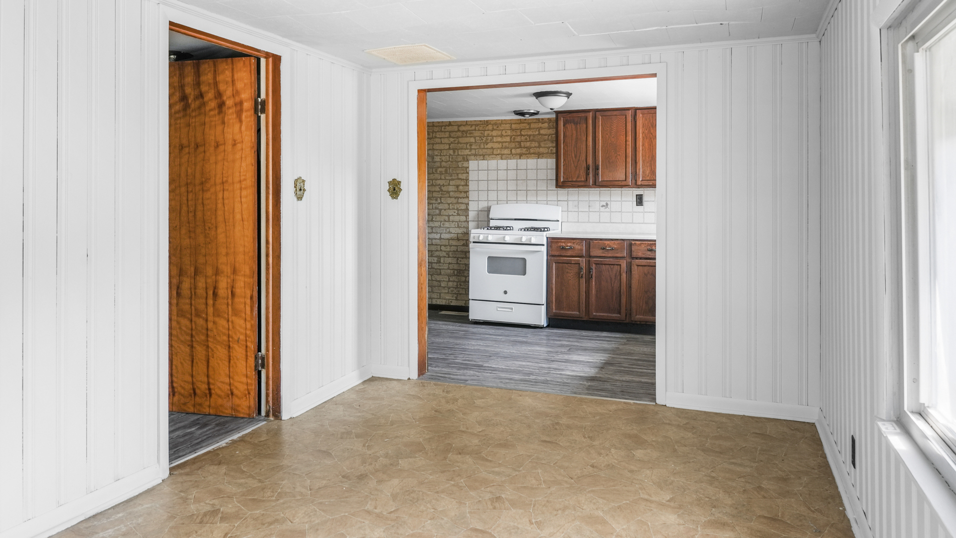 913 Forrest Street Danville, IL 61832 - Photo 10 of 29