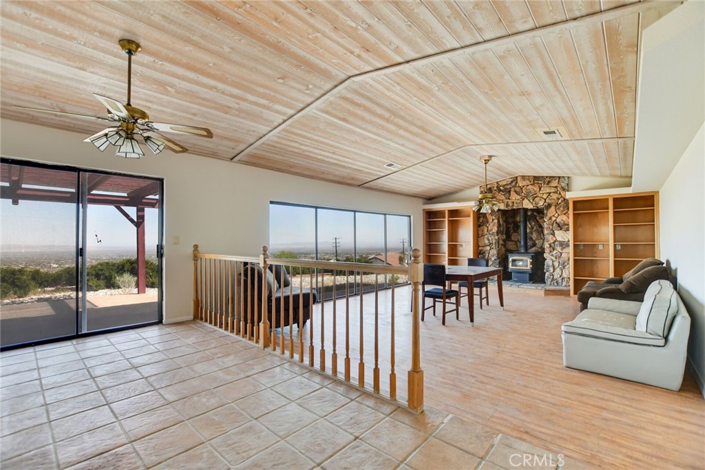 2929 Snow Line Drive Pinon Hills, CA 92372 - Photo 10 of 67