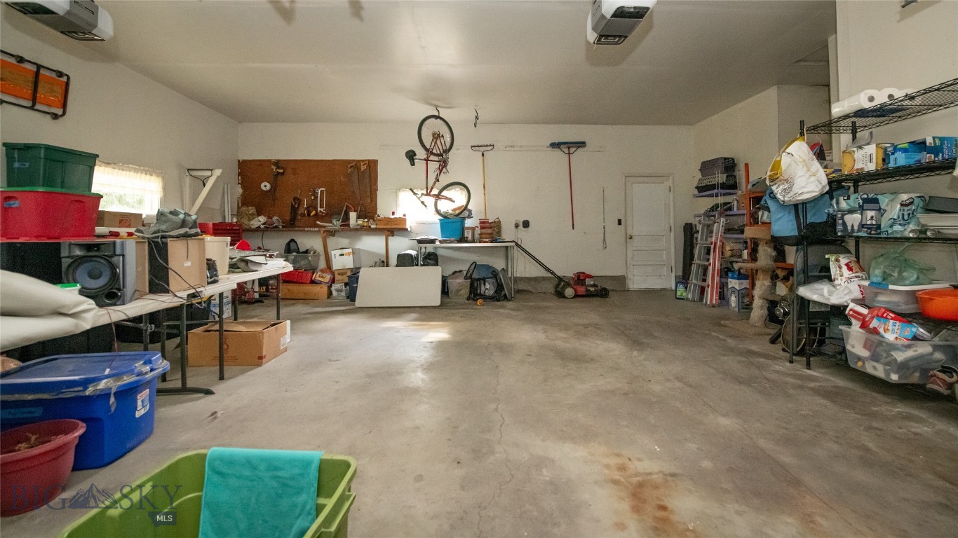 6235 Leonard Road Churchill, MT 59741 - Photo 58 of 68 Garage