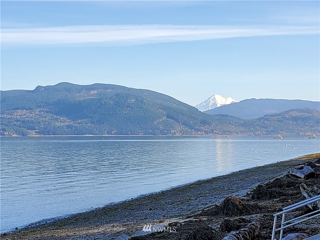 10679 North Beach Road Bow, WA 98232 - Photo 7 of 18 Gallery Image 7