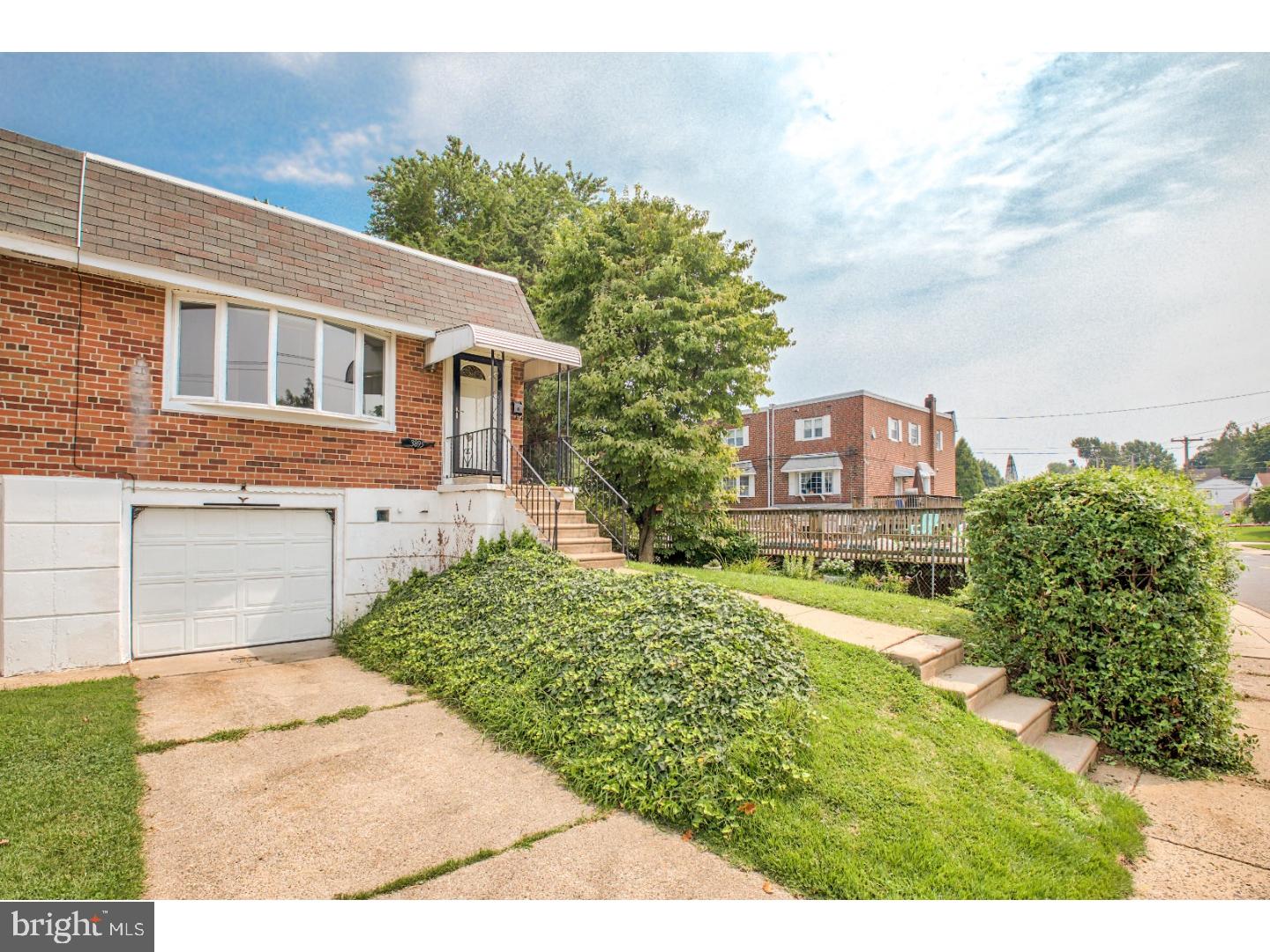3895 Fairdale Road Philadelphia, PA 19154 - Photo 1 of 23 Gallery Image 1