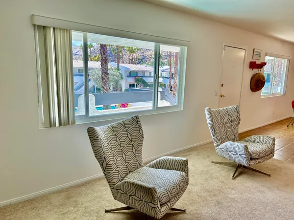 $2,500 | 1900 South Palm Canyon Drive, Unit 42, Palm Springs, CA 92264