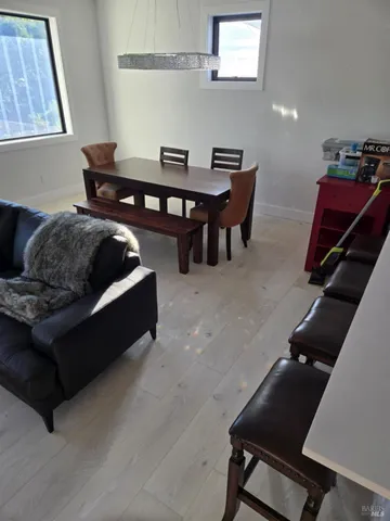 $2,600 | 5255 O'Donnell Lane, Glen Ellen, CA 95442