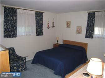 11 Parkview Road Stratford, NJ 08084 - Photo 7 of 12 Gallery Image 7