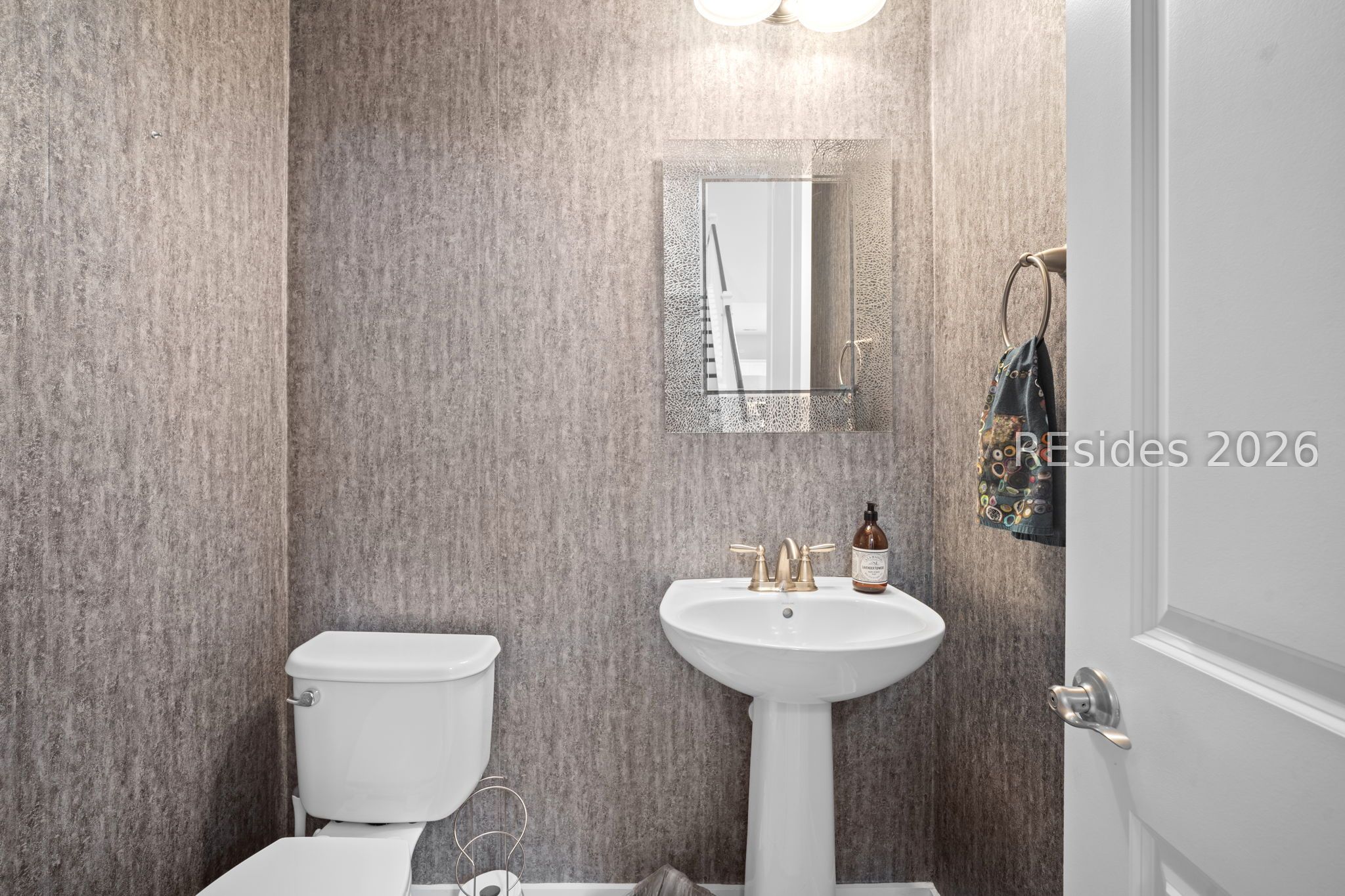 28 Western Way Beaufort, SC 29907 - Photo 38 of 69 Powder Room