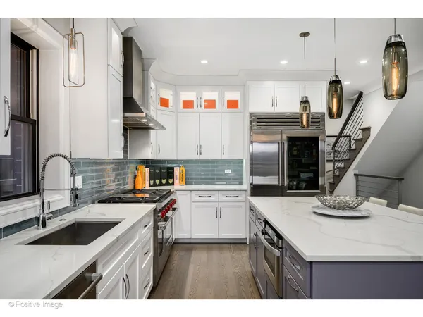 $2,095,000 | 2042 North Burling Street, Unit PH, Chicago, IL 60614
