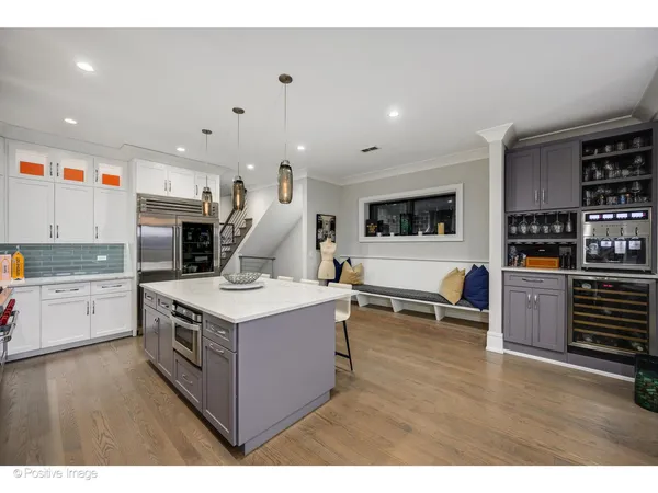 $2,095,000 | 2042 North Burling Street, Unit PH, Chicago, IL 60614