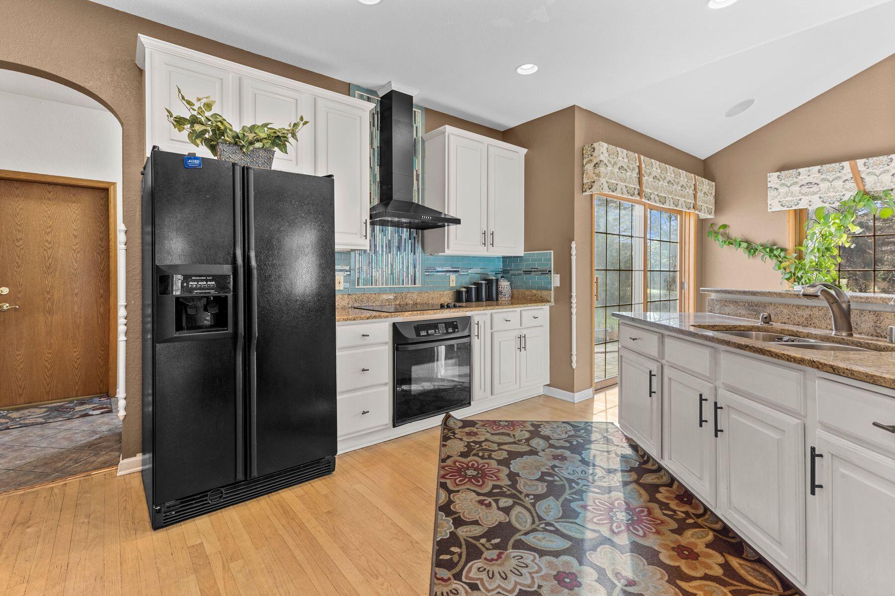 6645 Fieldstone Court Caledonia, WI 53402 - Photo 11 of 45 Kitchen