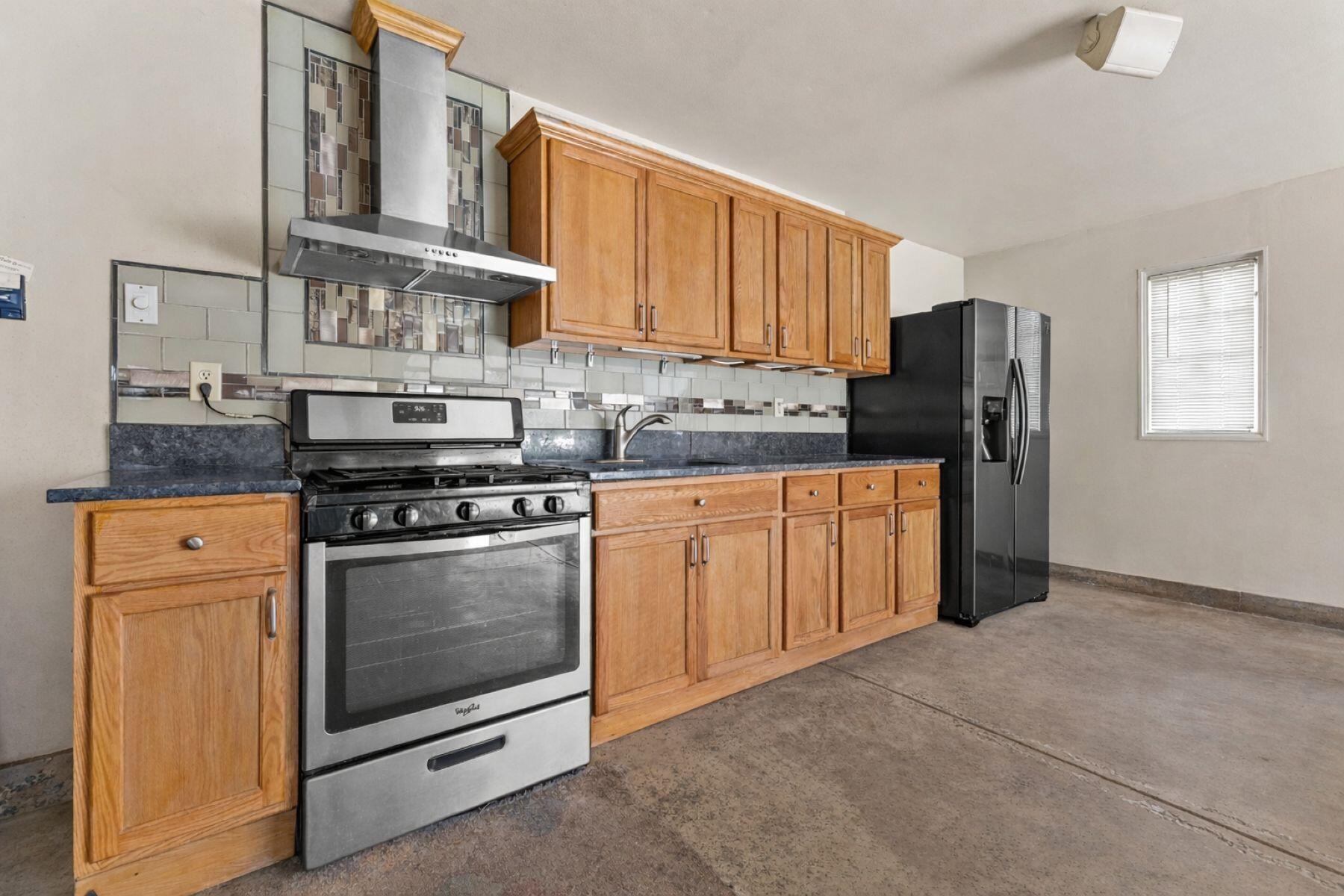 6645 Fieldstone Court Caledonia, WI 53402 - Photo 37 of 45 Prep Kitchen