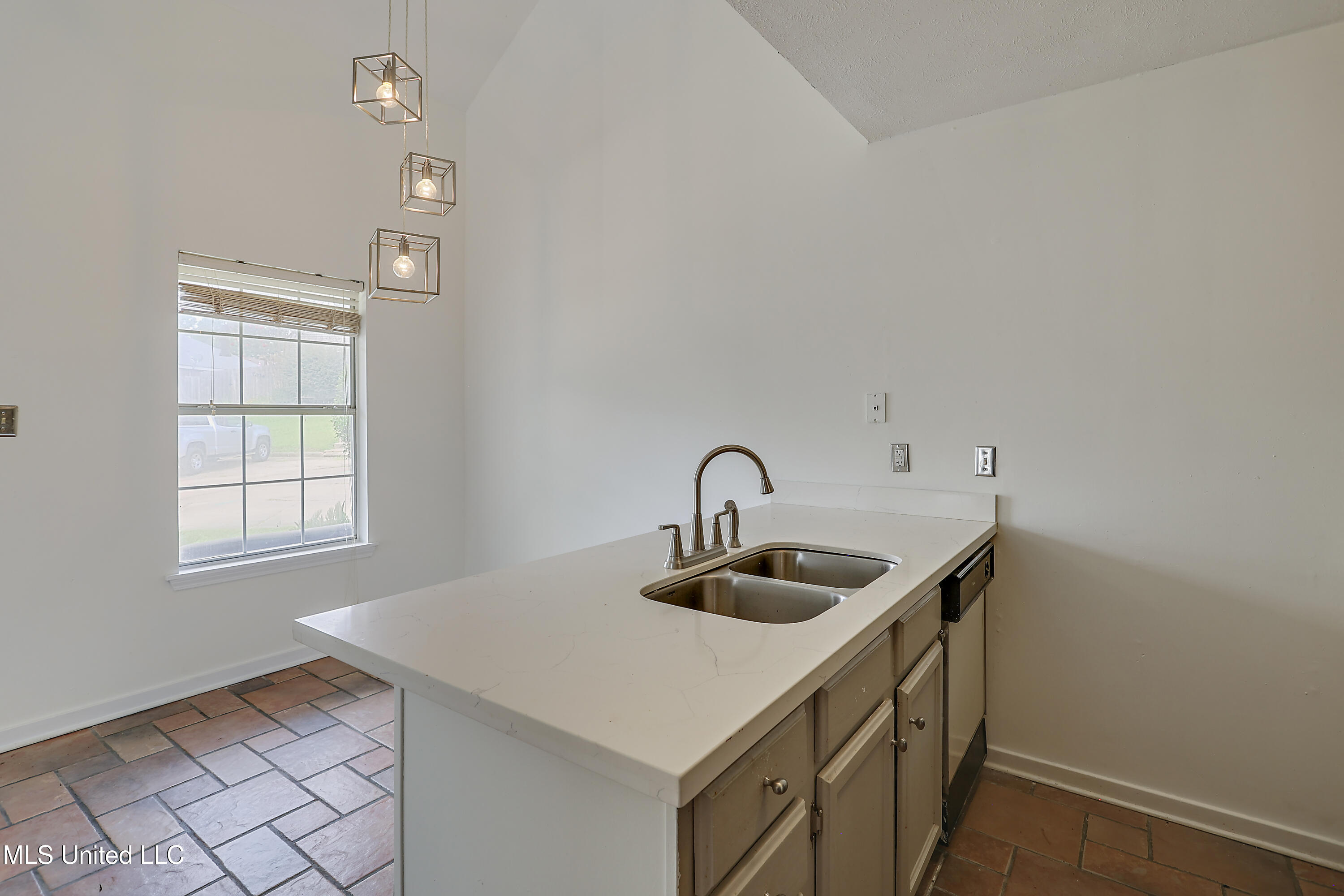 7022 Copper Cove Ridgeland, MS 39157 - Photo 9 of 21 11-7022 Copper Cove