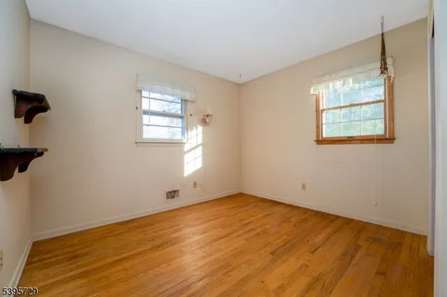 $550,000 | 12 Forest Hill Drive, Three Bridges, NJ 08887