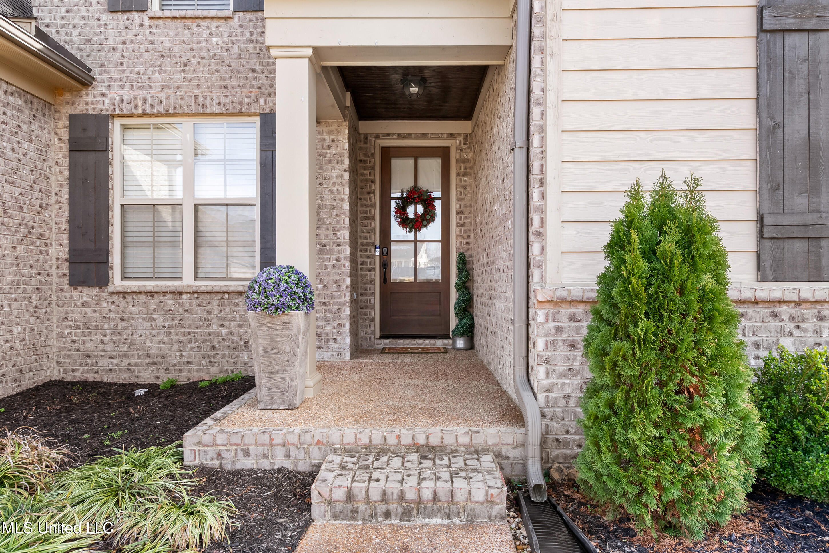 3132 East Jefferson Loop Hernando, MS 38632 - Photo 4 of 43 4_dsc03875_print