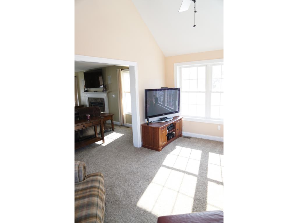 21 Clarke Farm Road Windham, NH 03087 - Photo 8 of 18