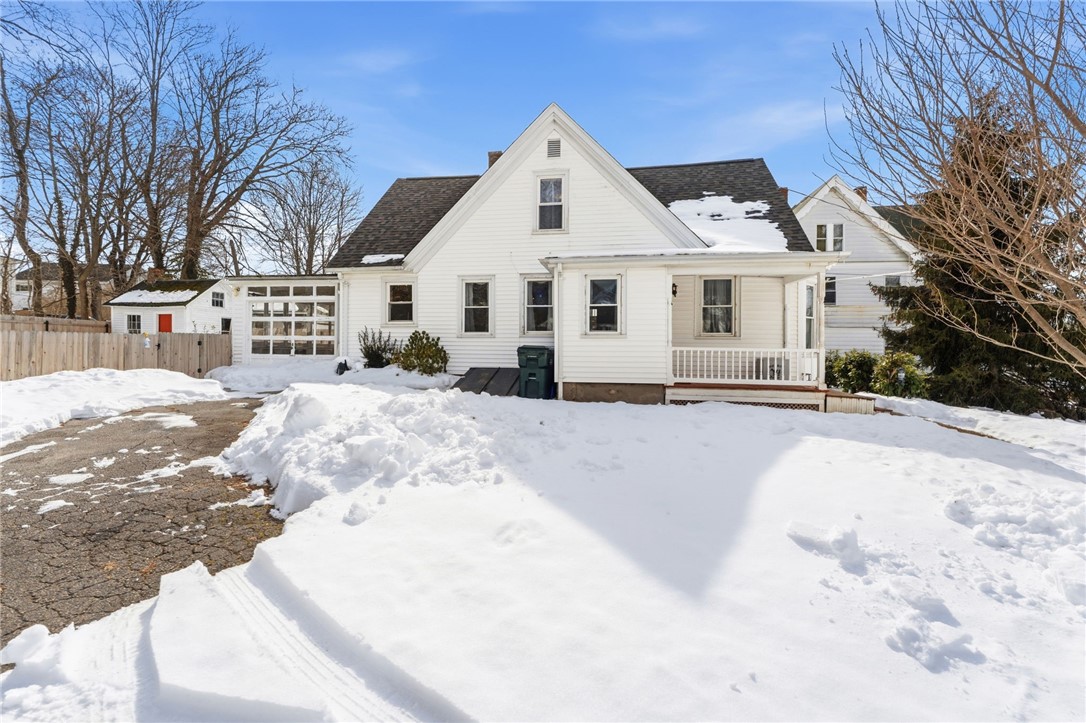 16 Spring Street Westerly, RI 02891 - Photo 4 of 33
