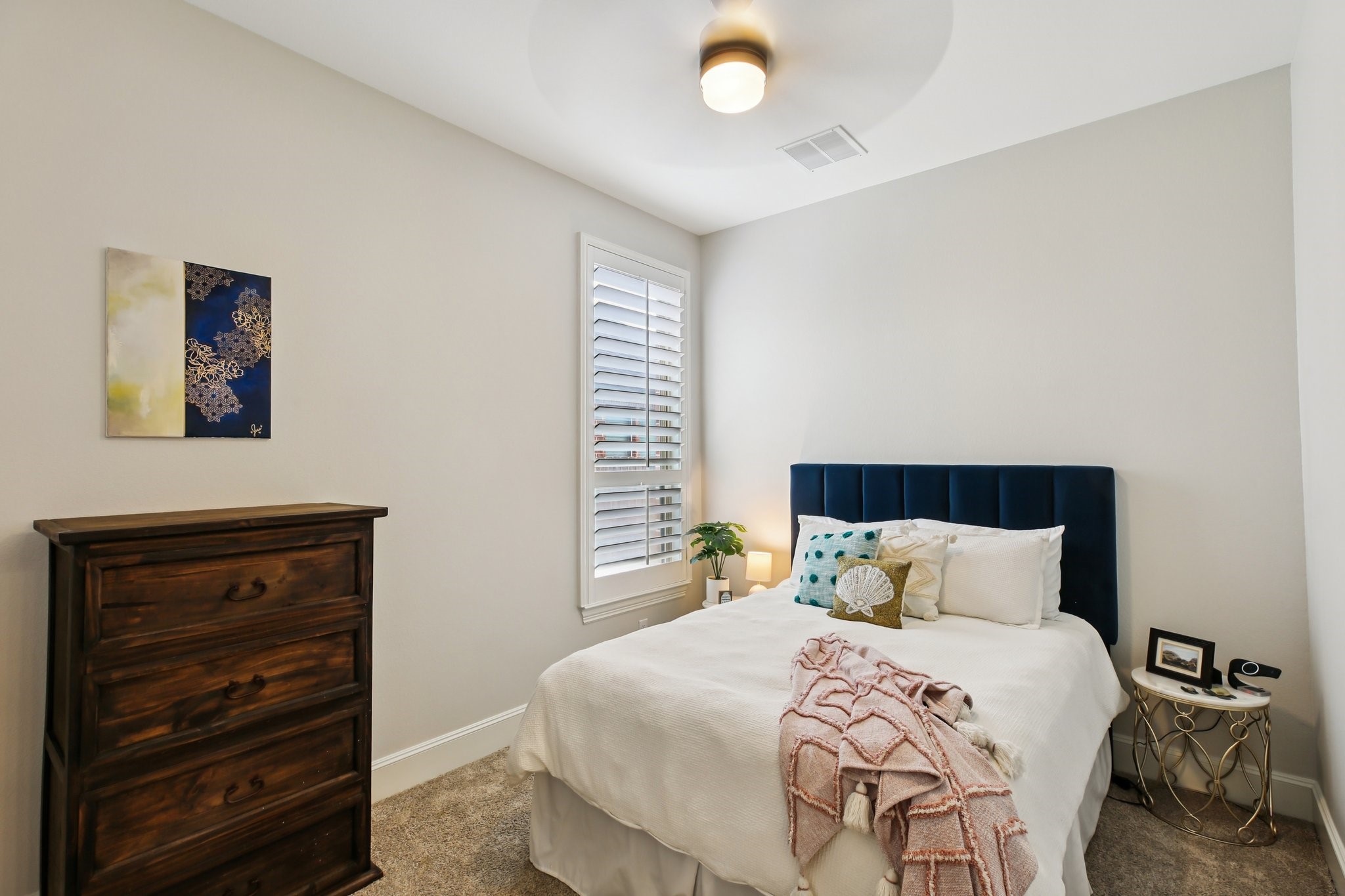 27914 Arden Trail Spring, TX 77386 - Photo 20 of 49 Cozy secondary bedroom featuring soft neutral tones, plush carpeting, and natural light.