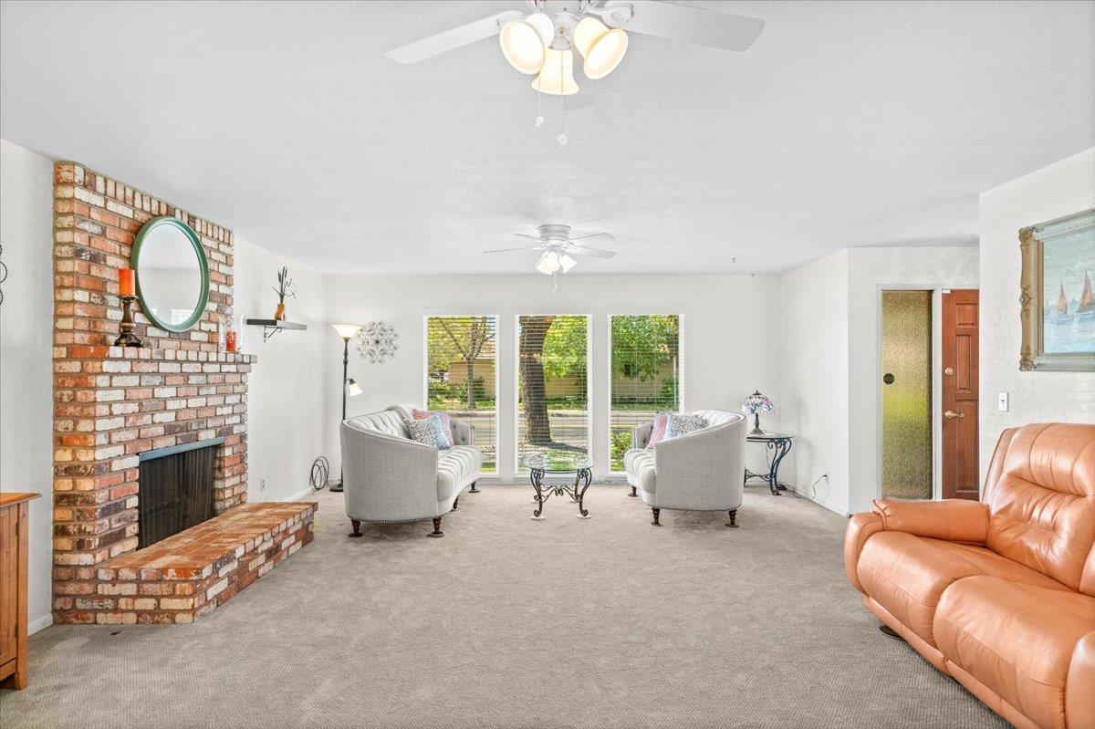 1424 Rose Avenue Modesto, CA 95355 - Photo 11 of 48