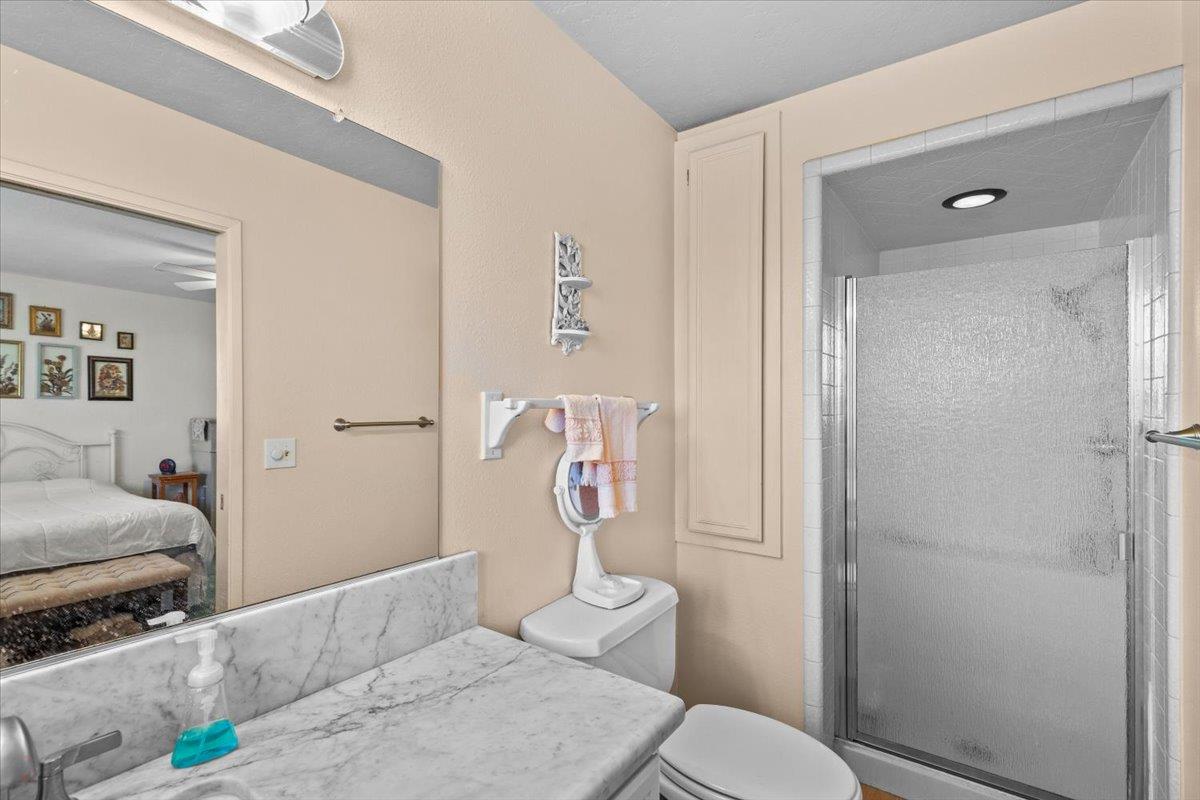 1424 Rose Avenue Modesto, CA 95355 - Photo 37 of 48