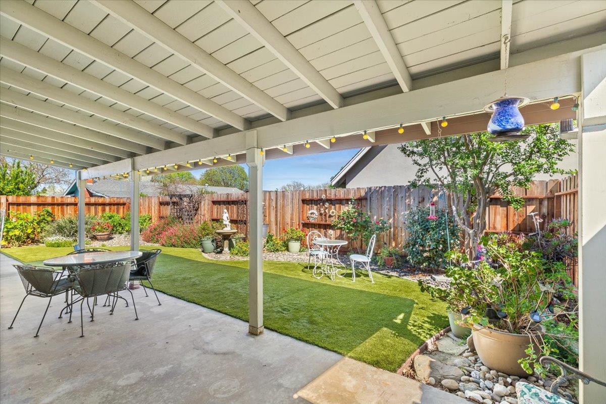 1424 Rose Avenue Modesto, CA 95355 - Photo 38 of 48
