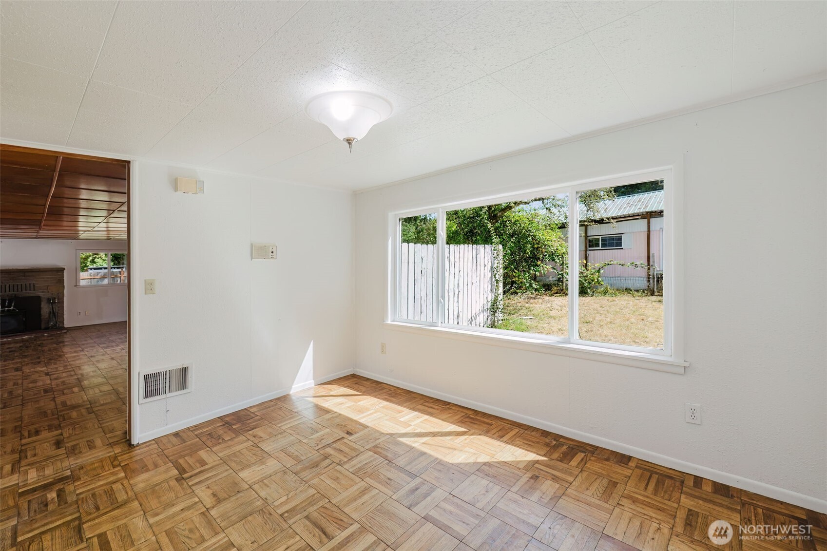4564 Southeast Horstman Road Port Orchard, WA 98366 - Photo 9 of 36 Gallery Image 9