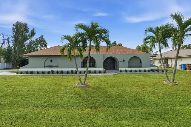 $2,700 | 1914 Southeast 16th Street, Cape Coral, FL 33990