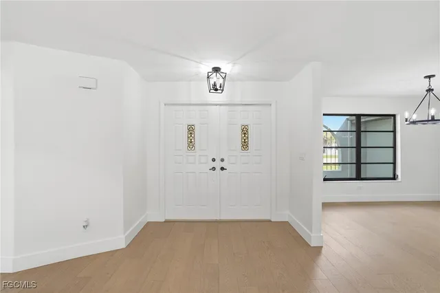 $2,700 | 1914 Southeast 16th Street, Cape Coral, FL 33990