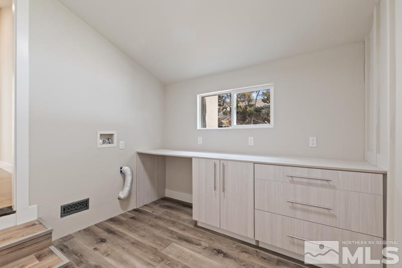 995 Skyline Boulevard Reno, NV 89509 - Photo 30 of 34 a view of an empty room