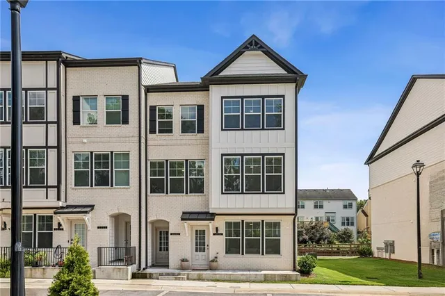 $499,000 | 5064 Insperon Lane, Unit 34, Peachtree Corners, GA 30092