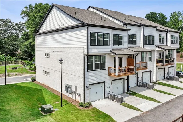 $499,000 | 5064 Insperon Lane, Unit 34, Peachtree Corners, GA 30092