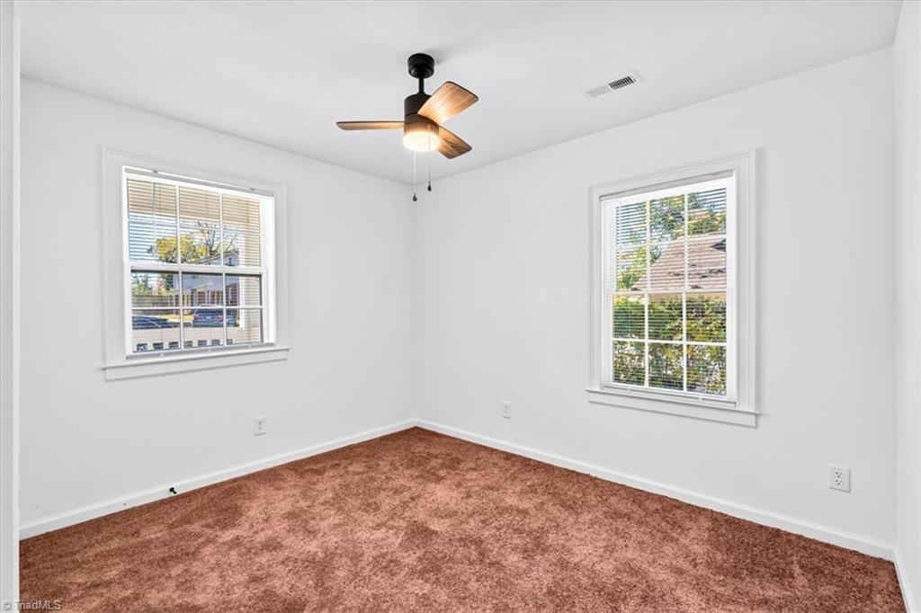 1423 East Commerce Avenue High Point, NC 27260 - Photo 25 of 33