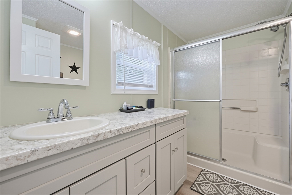 12 Fox Run Brookfield, MA 01506 - Photo 32 of 42